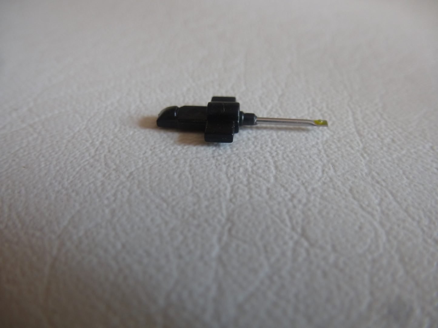 Saphir de remplacement pour cellule Coner RCS