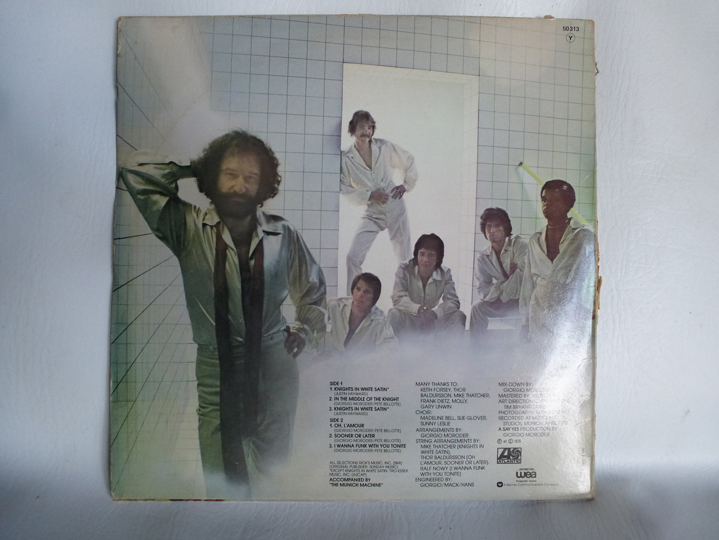 Disque 33 tours Giorgio Moroder « Knights in white satin » 1976