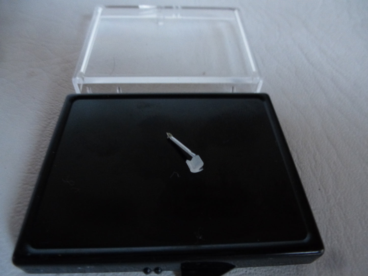 saphir de remplacement type Pathé STC