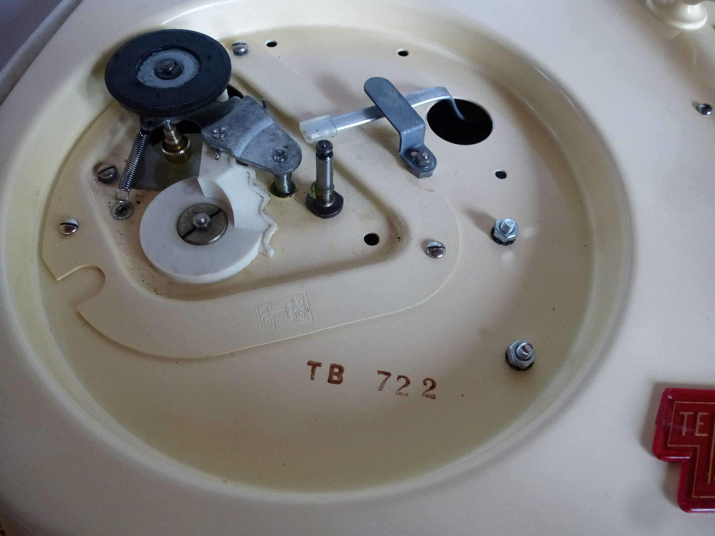 „Vintage“ batteriebetriebenes Elektrophon Teppaz Transit
