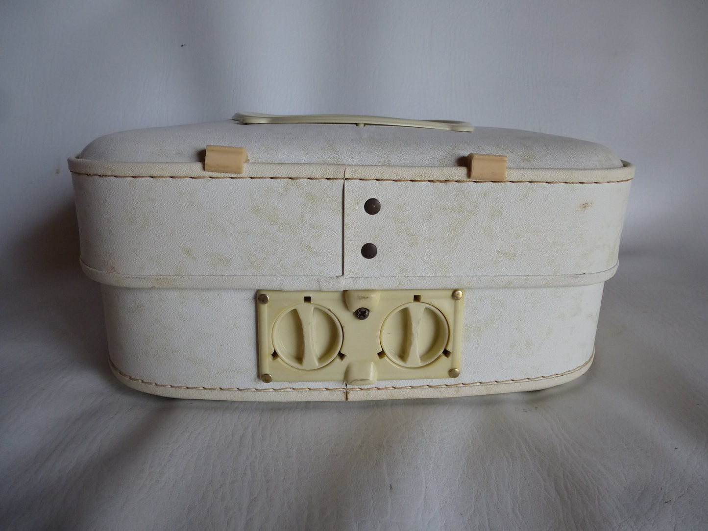„Vintage“ batteriebetriebenes Elektrophon Teppaz Transit