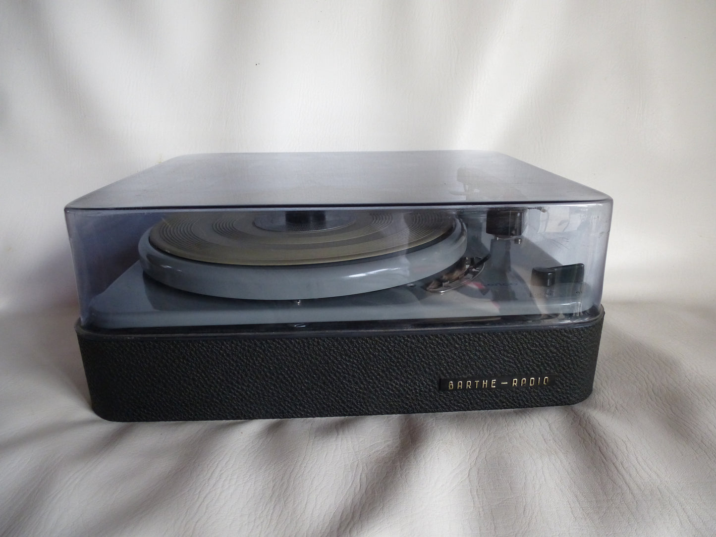 Lenco B51 Vintage Record Player