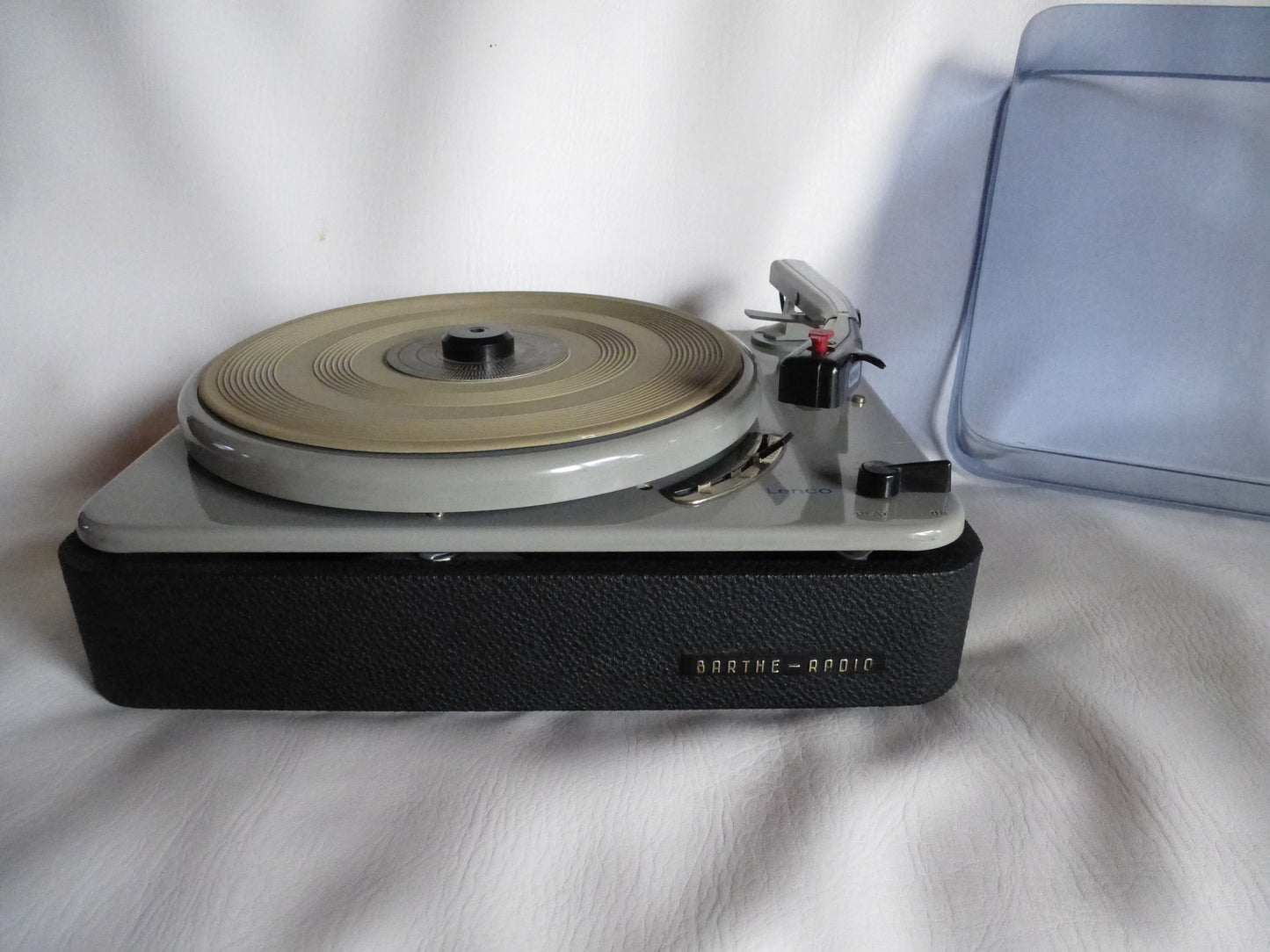 Lenco B51 Vintage Record Player