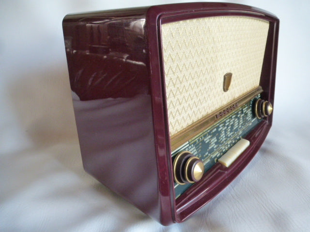 Poste radio à lampes Philips B4F70A » Bluetooth »