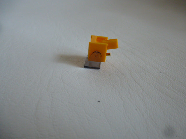 Replacement magnetic diamond Ortofon type NF 15XEMK II