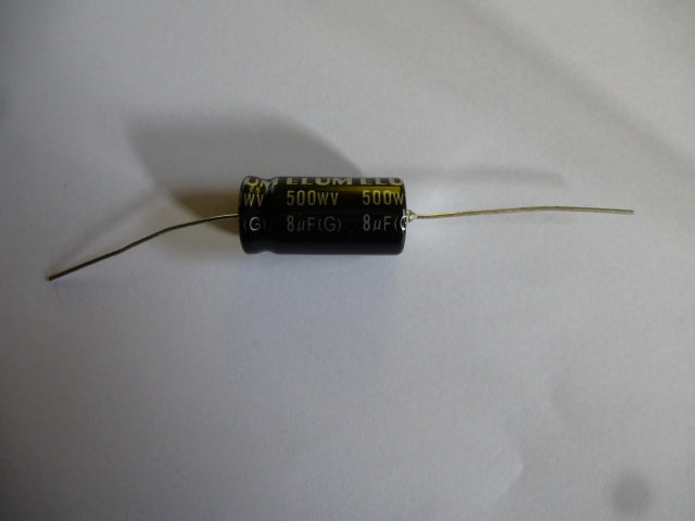 Condensateur chimique axial 8uf-500v