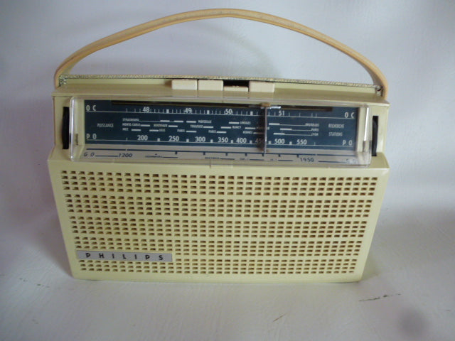 Philips L3f13T » Bluetooth » transistor radio