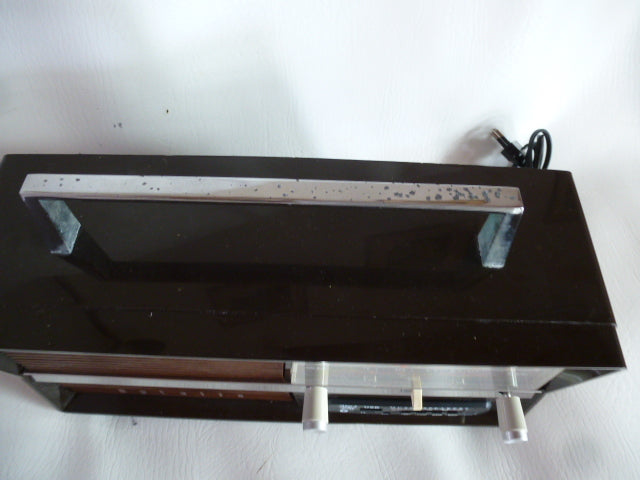 “Vintage” Optalix Studio “bluetooth” + FM table radio