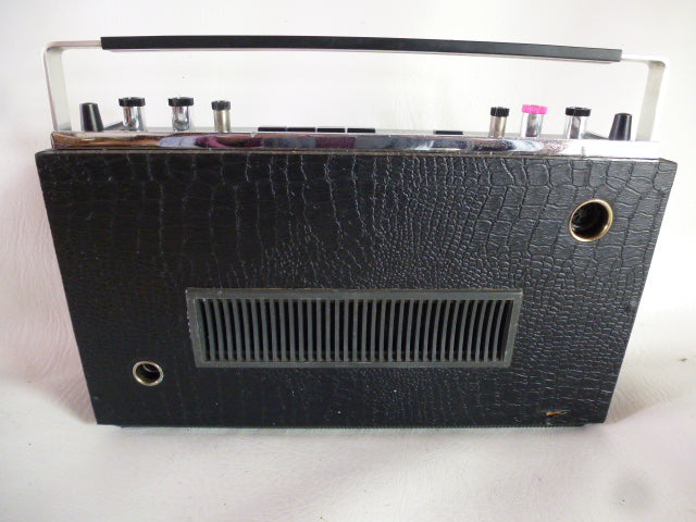 Pizon Bros 1600 FM “bluetooth” transistor radio