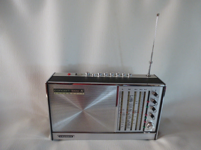 Poste radio Grundig Concert boy automatic » bluetooth »