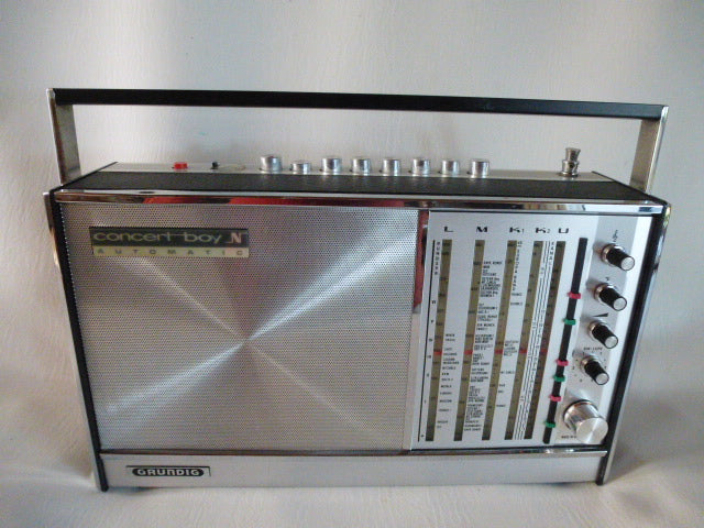 Poste radio Grundig Concert boy automatic » bluetooth »