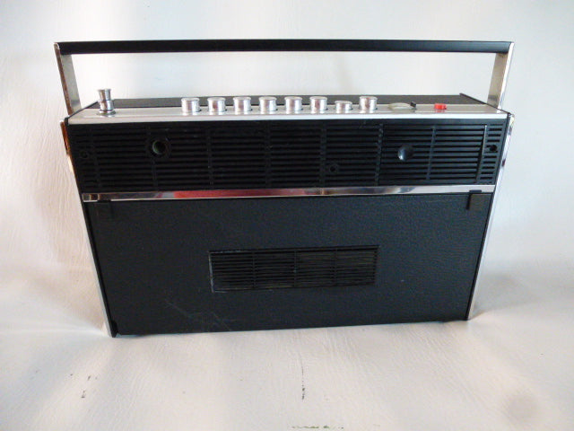 Poste radio Grundig Concert boy automatic » bluetooth »