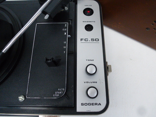 Electrophone à changeur automatique Sogera FC50