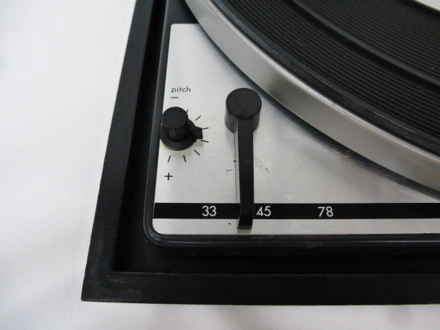 Dual 1214 45rpm record player