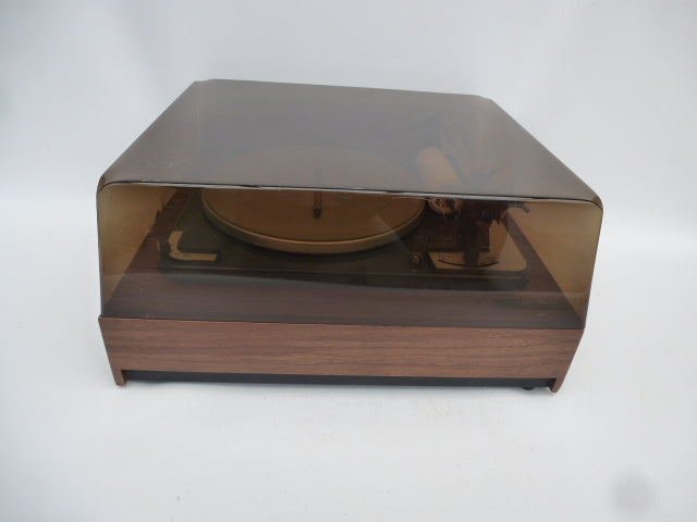 Pizon Bros / Dual automatic record player