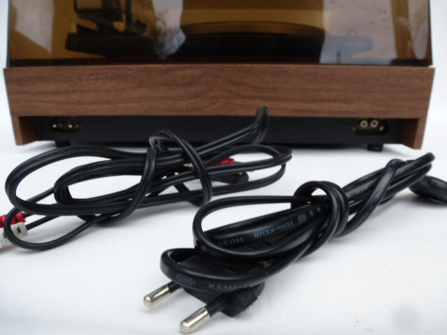 Pizon Bros / Dual automatic record player