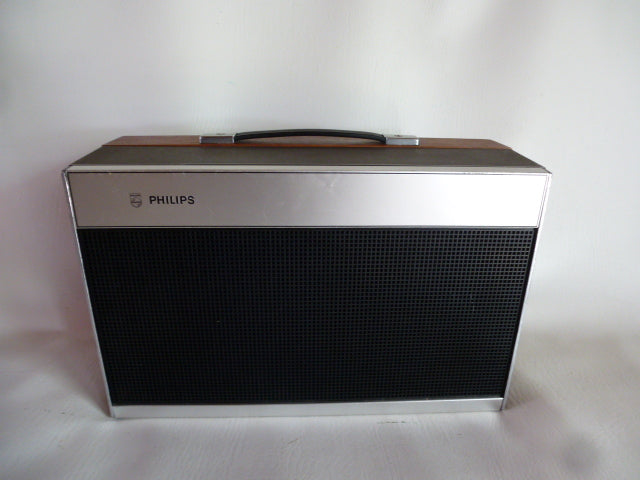 Philips 22GF633 Plattenspieler mit Batterie-/Netzbetrieb