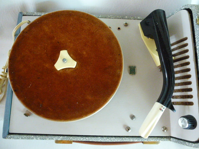 Vintage Radiola RA 8024 electrophone