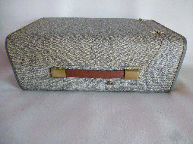 Vintage Radiola RA 8024 electrophone