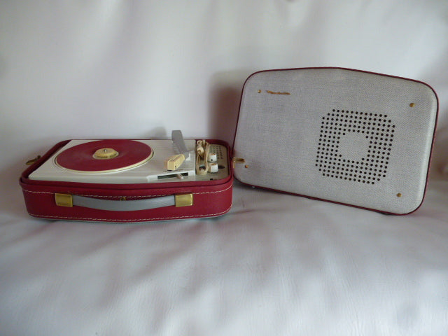 Radiola RA1124 vintage electrophone