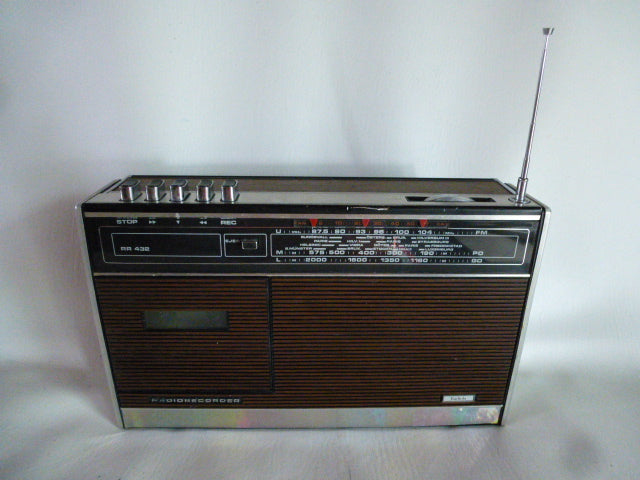 Radio cassette vintage Radiola RR432/28R
