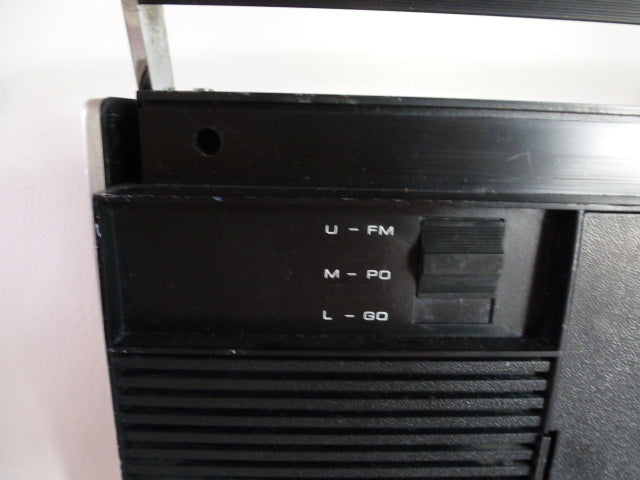 Radio cassette vintage Radiola RR432/28R