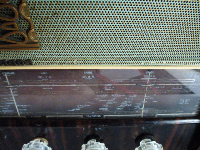 Ariane 601A "Bluetooth" tube radio