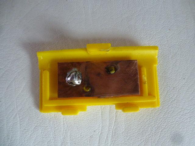 Trappe piles pour mange disques Penny