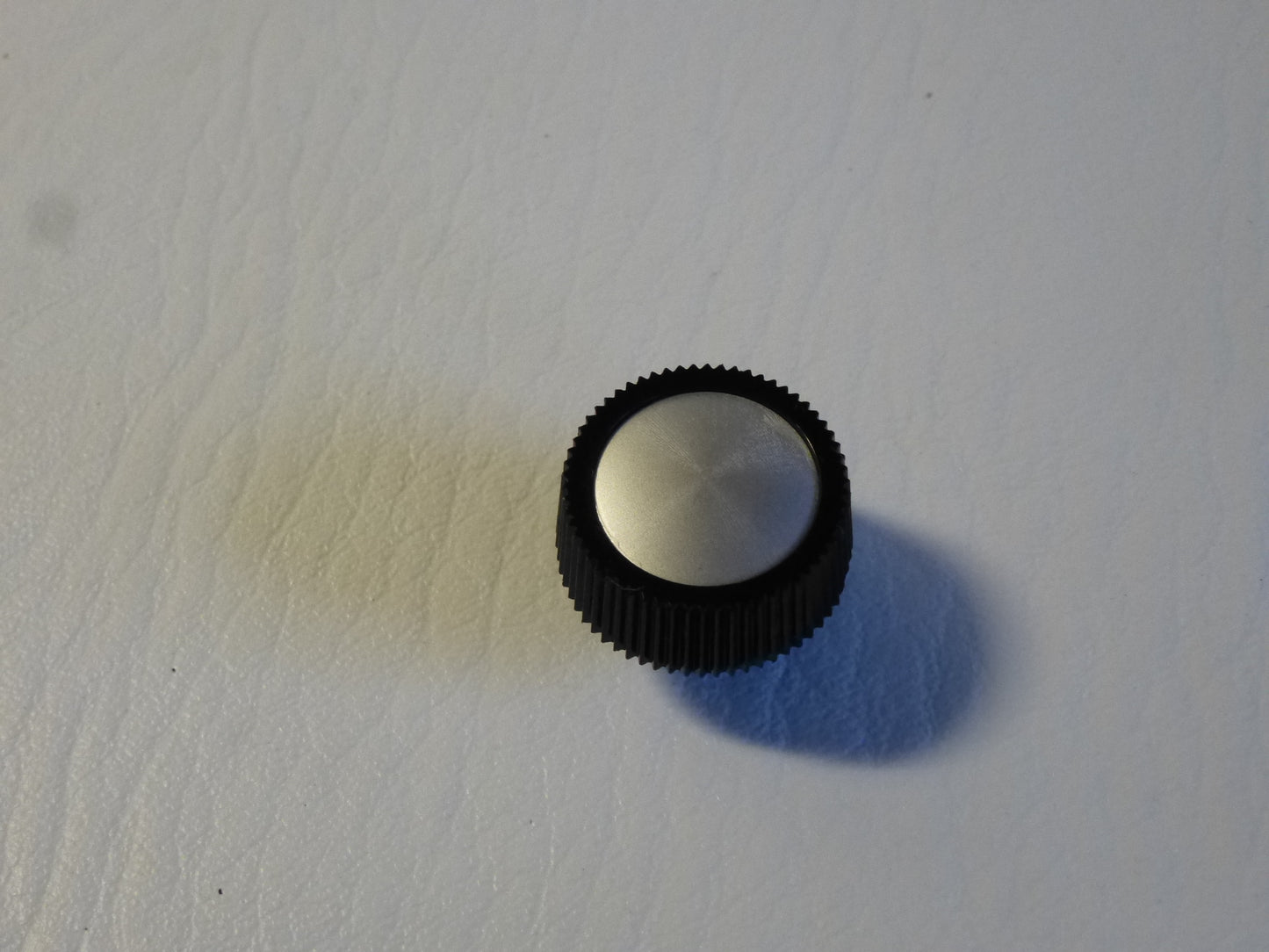 Teppaz turntable adjustment knob
