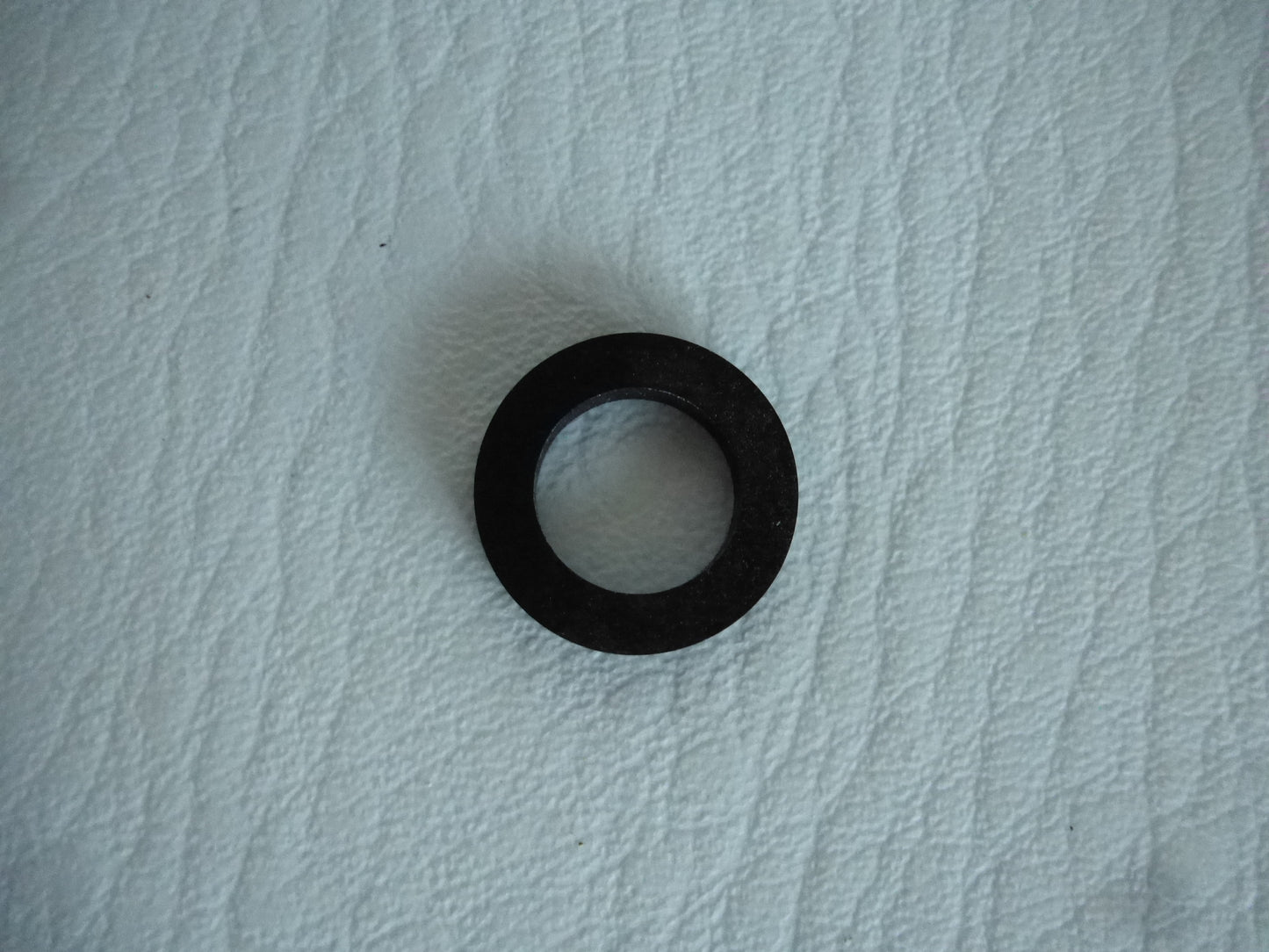 Replacement roller for Teppaz tape recorders 