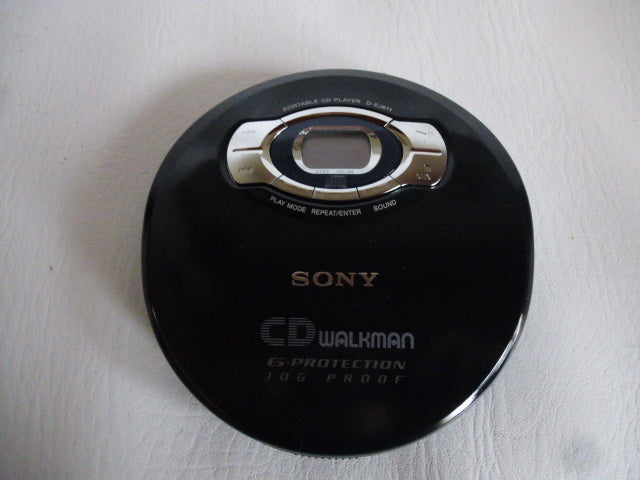 New SONY D-EJ611 CD Walkman!