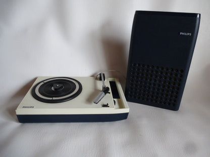 Philips 22GF103 Battery-Powered Record Player