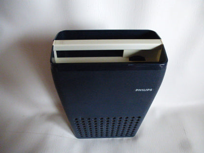 Philips 22GF103 Battery-Powered Record Player