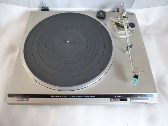 Platine tourne disques Hi-Fi Technics SL-B21