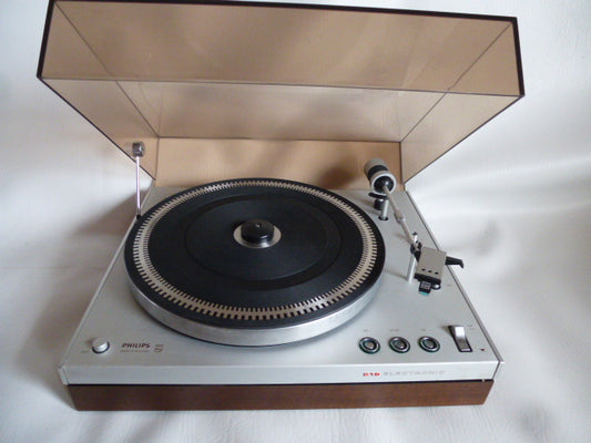 Platine tourne disques « vintage  » Philips 22GA212