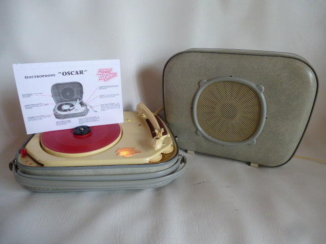 Teppaz Oscar tube record player from 1960