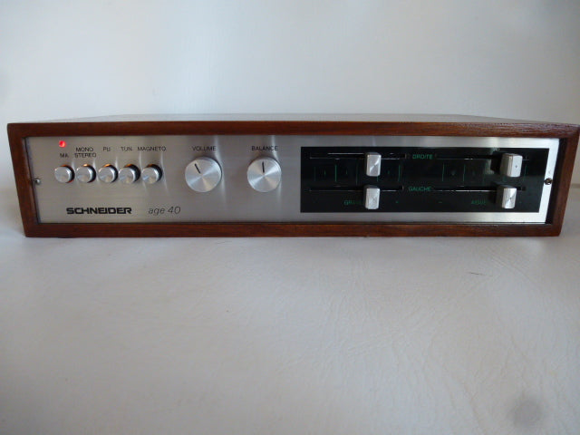 Amplificateur  » vintage  » Schneider AGE40