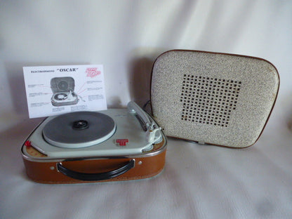 Teppaz Oscar 65 vintage tube record player