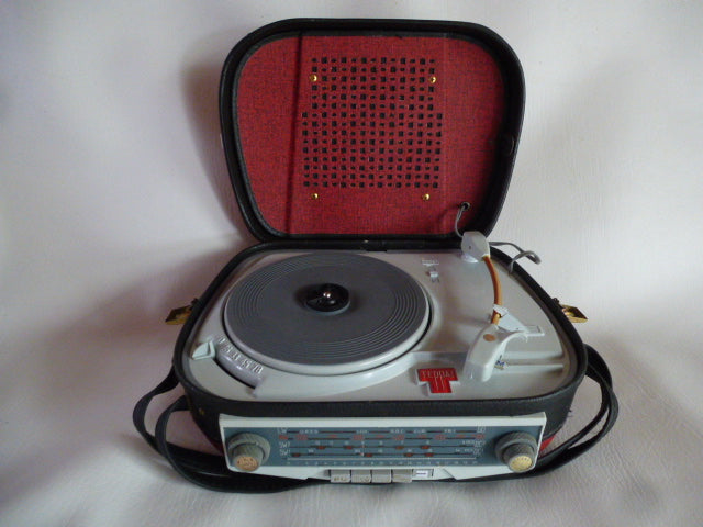 Teppaz Transitradio 2+1+1 bluetooth radio-turntable combo