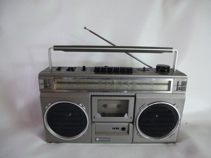 Radio cassette stéréo Hitachi TRK-7100E