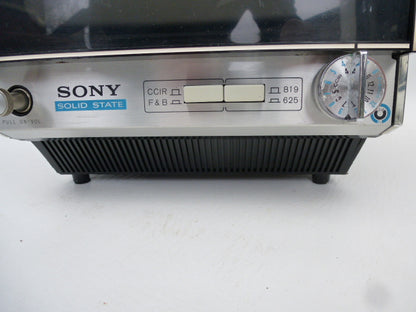 Téléviseur noir et blance vintage Sony