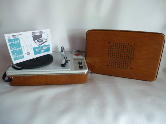 Teppaz Balad' MT30 vintage electrophone 