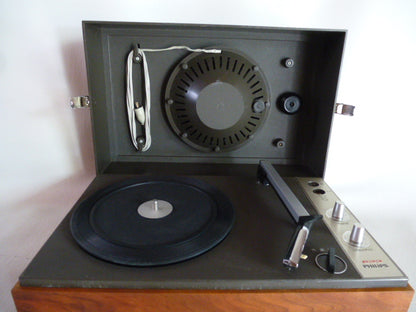 Philips 22GF633 Plattenspieler mit Batterie-/Netzbetrieb