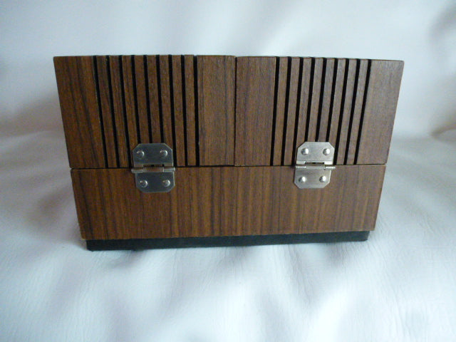 Teppaz STC117 Stereo Record Player with Auto Changer