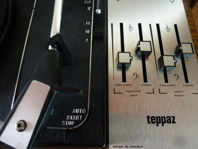 Teppaz STC117 Stereo Record Player with Auto Changer
