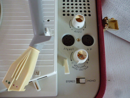 Radiola RA1124 vintage electrophone