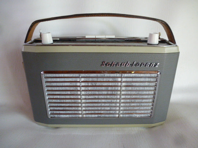 Vintage Schaub Lorenz Touring automatik radio