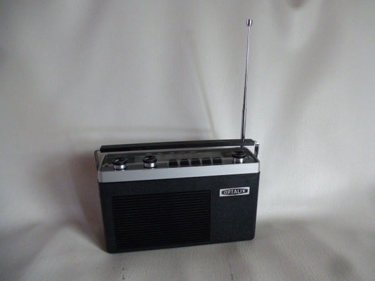 Optalix TO308 FM vintage radio brown