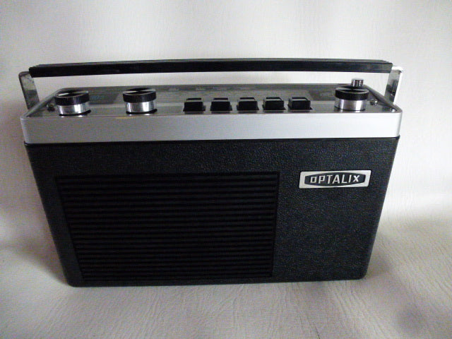 Optalix TO308 FM vintage radio brown