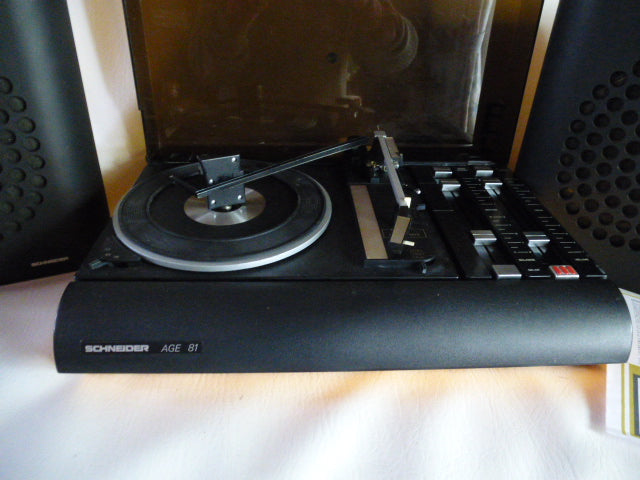 Electrophone de salon à changeur automatique Schneider